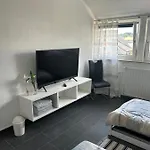 Apartment Schoener Wohnen In